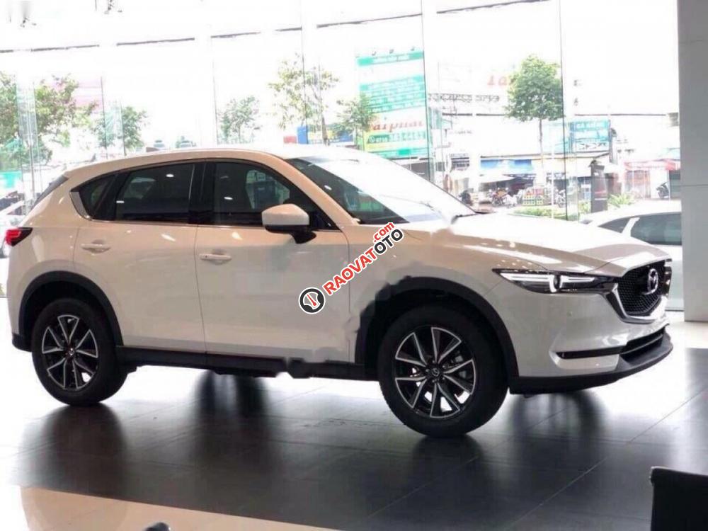 Cần bán Mazda CX 5 2.0 AT đời 2017, màu trắng, 889tr-2