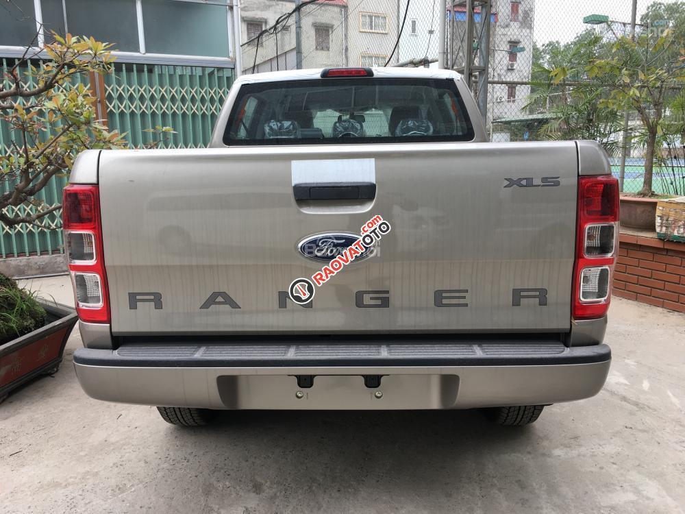 Bán Ford Ranger 2017, bán các phiên bản Ranger XLS hỗ trợ trả góp hơn 80%-2