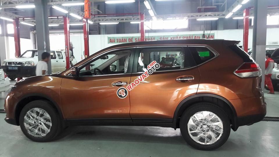 Cơ hội mua xe Nissan Xtrail 2.0 giá chỉ còn 908.000.000. Liên hệ: 0915 049 461-3