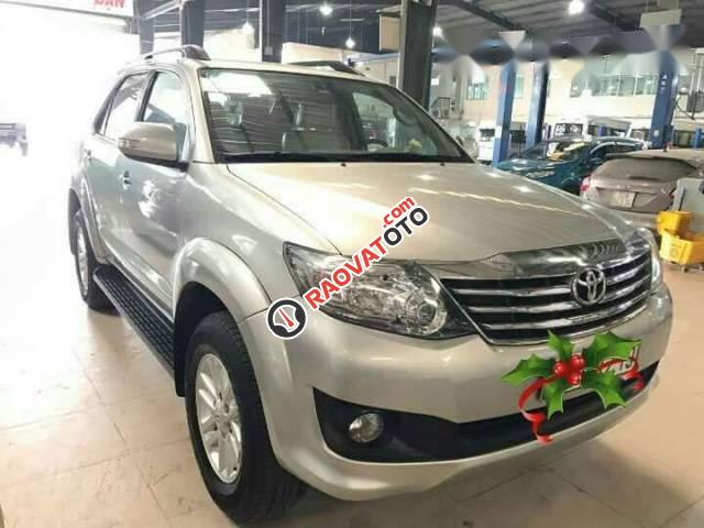 Bán Toyota Fortuner đời 2013, màu bạc-2