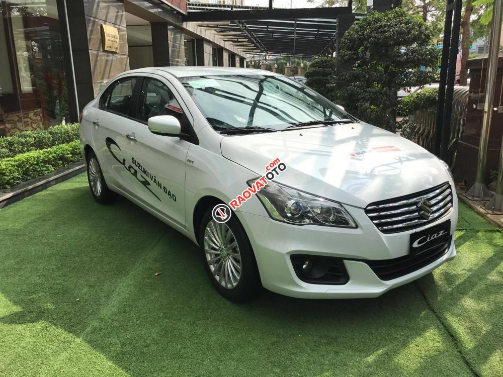 Bán Suzuki Ciaz 2017, Sedan 5 chỗ nhập khẩu Thái Lan, khuyến mại tiền mặt. Liên hệ 0983 489 598-3