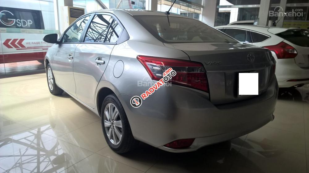 Cần bán Toyota Vios MT đời 2015, màu bạc, giá chỉ 456 tr, BH 1 năm-3