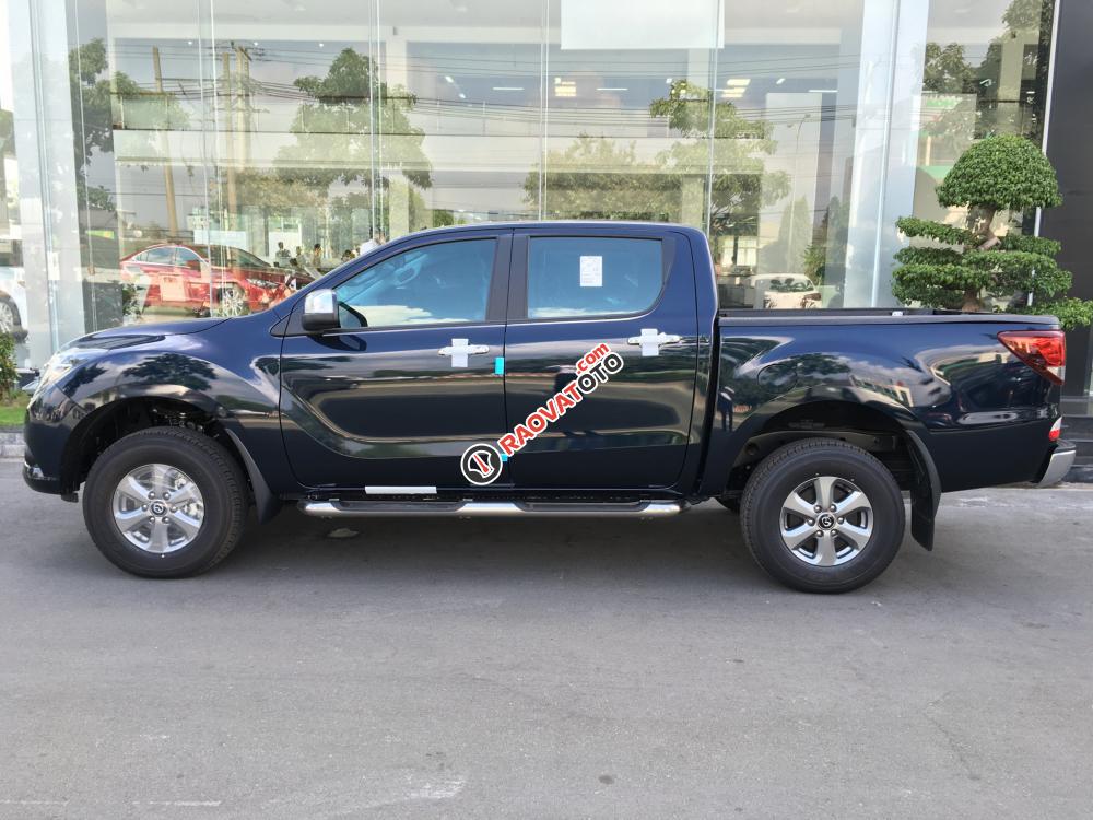 Đồng Nai bán xe Mazda BT-50 2.2 số sàn 4x4, giao xe ngay tại Mazda Biên Hòa. 0933805888 - 0938908198-1