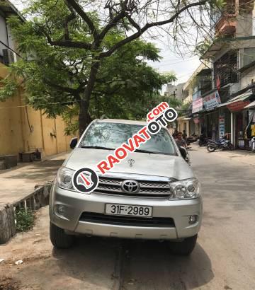 Bán ô tô Toyota Fortuner V năm 2010, màu bạc -4