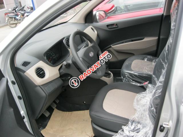 Bán xe Hyundai Grand i10 1.2MT Sedan lắp ráp đời 2018, màu trắng, mua xe chỉ từ 80 triệu đồng, LH: 0904675566-1