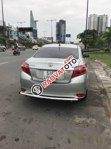 Bán Toyota Vios đời 2017, màu bạc  -1