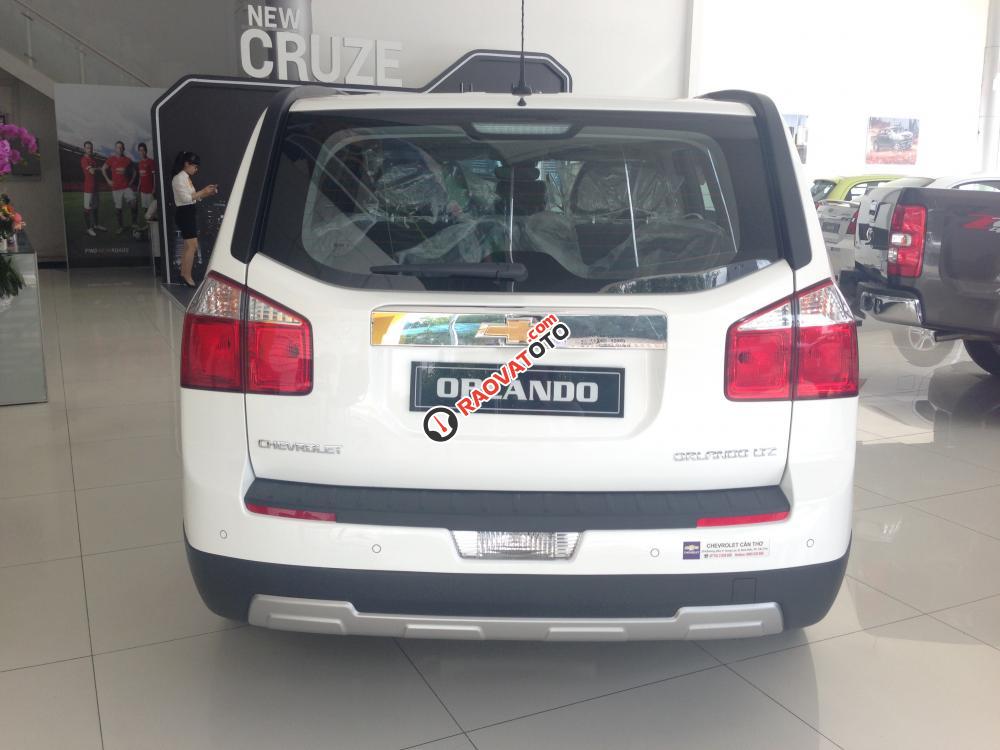 Chevrolet Orlando LTZ 1.8 2017, giá canh tranh, ưu đãi tốt, LH ngay 0901.75.75.97- Mr. Hoài để nhận báo giá tốt nhất-9