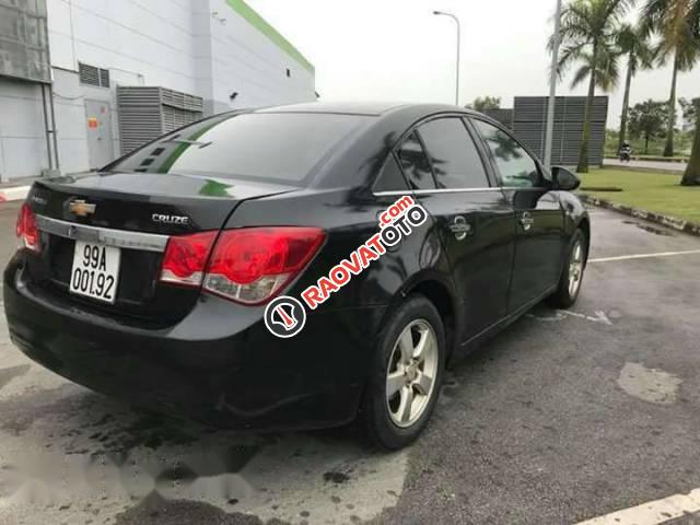 Chính chủ bán Chevrolet Cruze đời 2010, màu đen-2