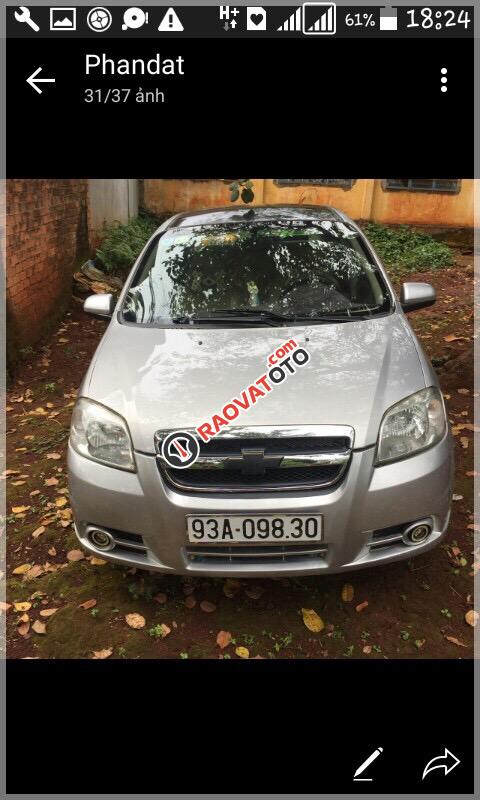 Cần bán gấp Daewoo Gentra đời 2010, màu bạc, xe gia đình-6