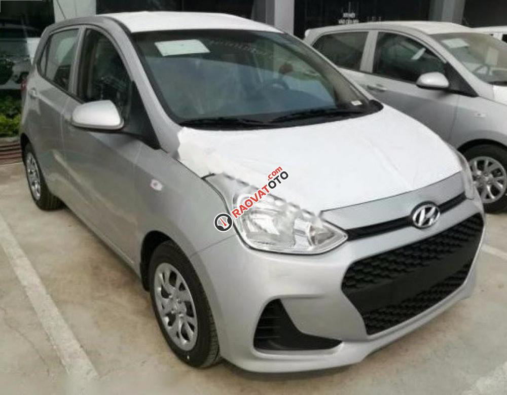 Cần bán xe Hyundai Grand i10 1.0 MT Base đời 2017, màu bạc, giá chỉ 315 triệu-0