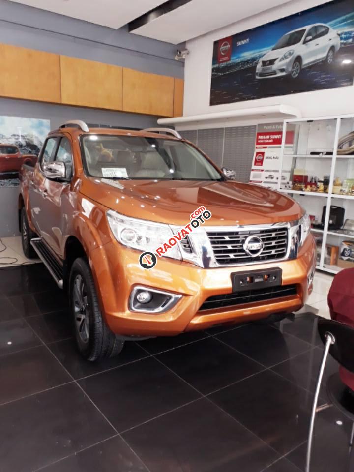 Bán Nissan Navara VL năm 2017, màu cam, nhập khẩu-0