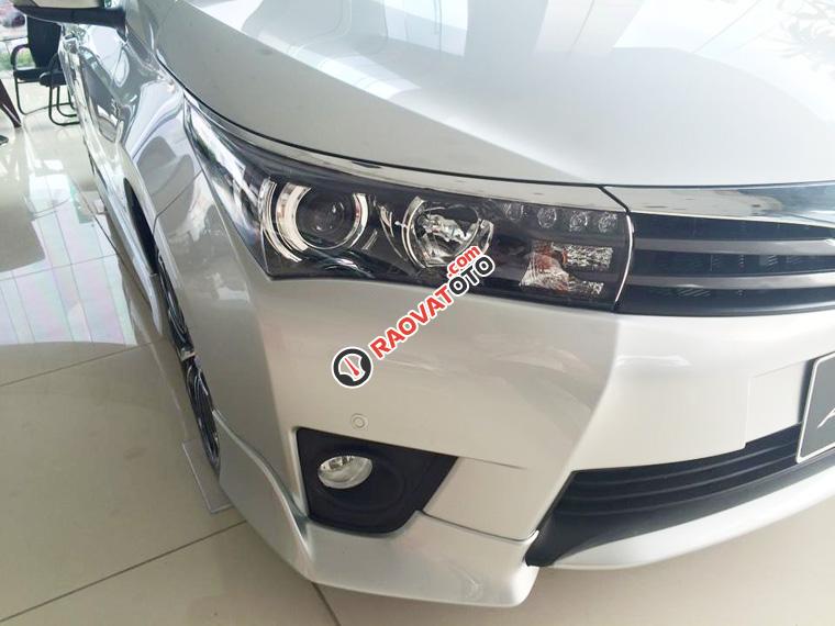 Bán Toyota Corolla Altis 1.8 CVT 2018, mẫu xe toàn cầu, có đủ màu, khuyến mãi lớn, giao xe ngay-7