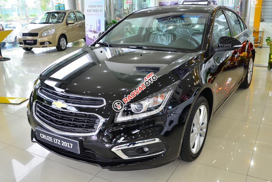 Bán Chevrolet Cruze số tự động, ưu đãi 40 triệu, vay ngân hàng lãi suất thấp, giao xe tận nhà, 0907148849-0