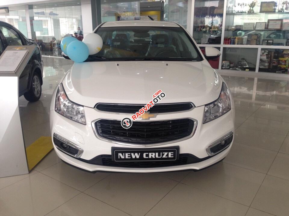 Chevrolet Cruze LT bán tại Thái Nguyên, trả góp 100 triệu có xe luôn-0