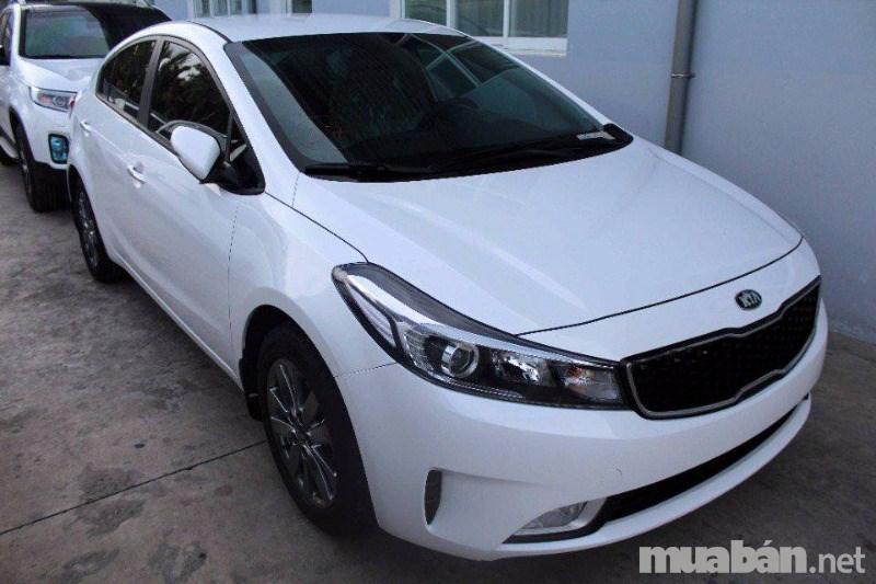 Cần bán xe Kia Cerato đời 2017, màu trắng, xe nhập-0