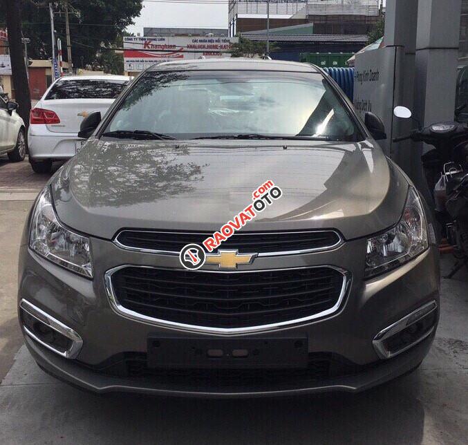 Bán xe Chevrolet Cruze LT, giảm 60tr, trả trước tầm 130tr lấy xe, Nhung 0907148849-2