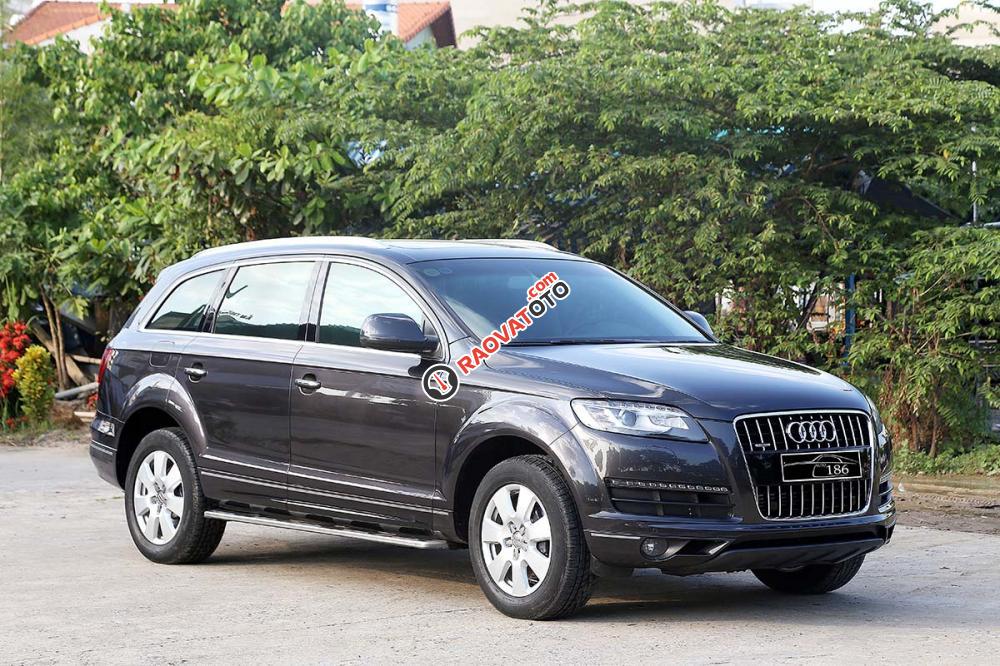 Cần bán Audi Q7 3.6 Quattro Premium đời 2010, màu xám, nhập khẩu-2