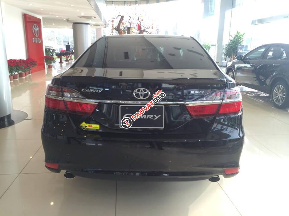 Bán ô tô Toyota Camry 2.5Q đời 2017, đủ màu giao ngay KM lớn-2