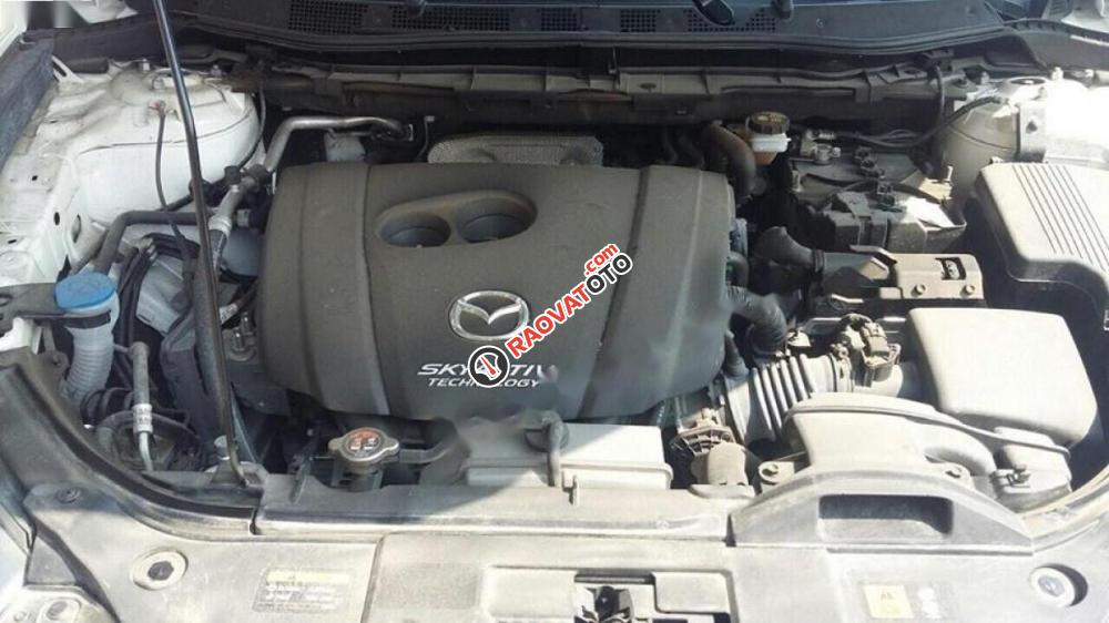Cần bán lại xe Mazda CX 5 2.0 AT đời 2016, màu trắng như mới-0