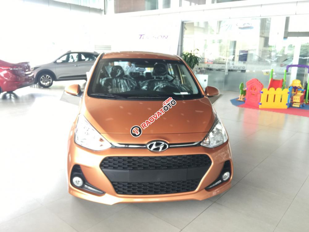 Bán Hyundai Grand i10 1.0 AT CKD, hỗ trợ vay 85% giá trị xe - Hotline: 0935.90.41.41 - 0948.94.55.99. Khuyến mãi lên đế-1