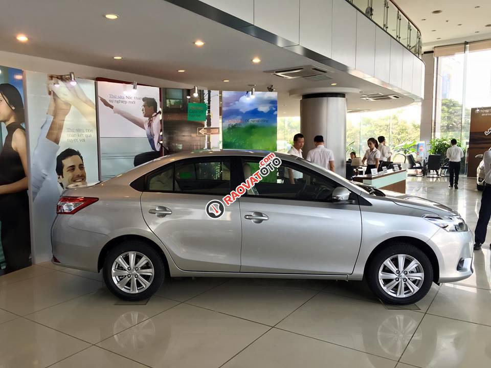 Bán Toyota Vios 1.5E(CVT) đời 2018, đủ màu, KM cực lớn giảm trực tiếp tiền mặt-1