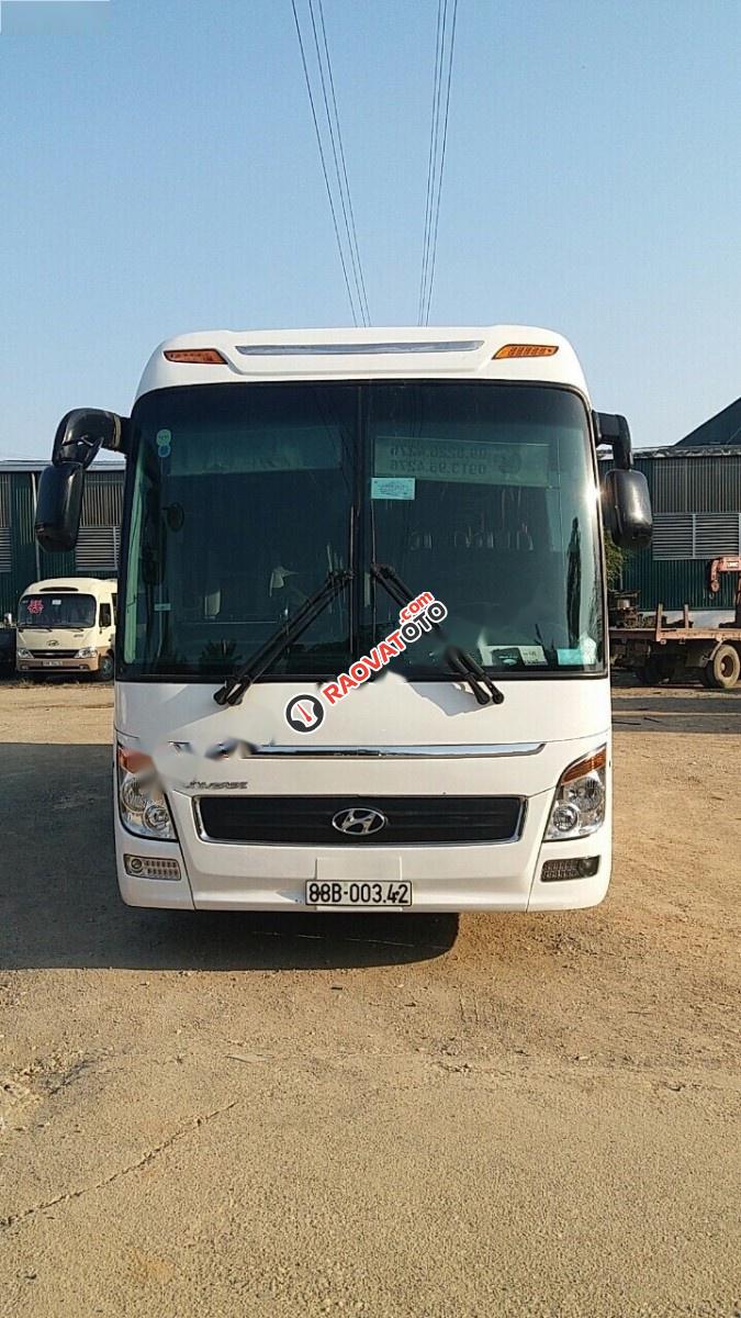 Bán xe Hyundai Universe Xpress đời 2015, màu trắng như mới-0