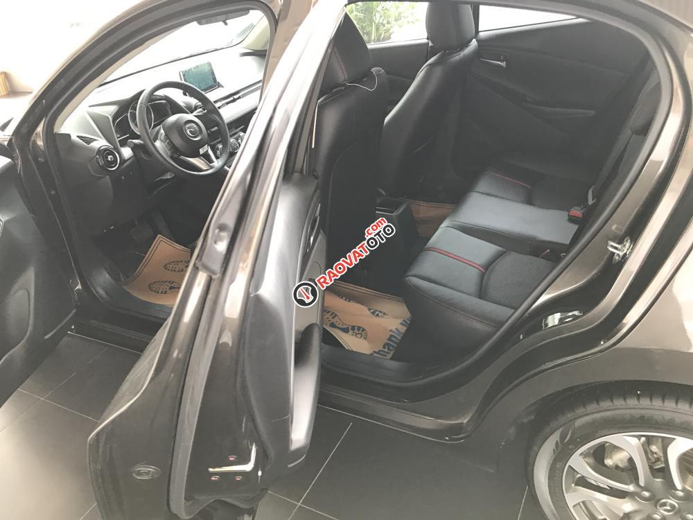 Bán xe Mazda 2 đời 2017, đầu tư ban đầu 126tr sở hữu xe ngay. Mr. Tú - 096.747.6686-2