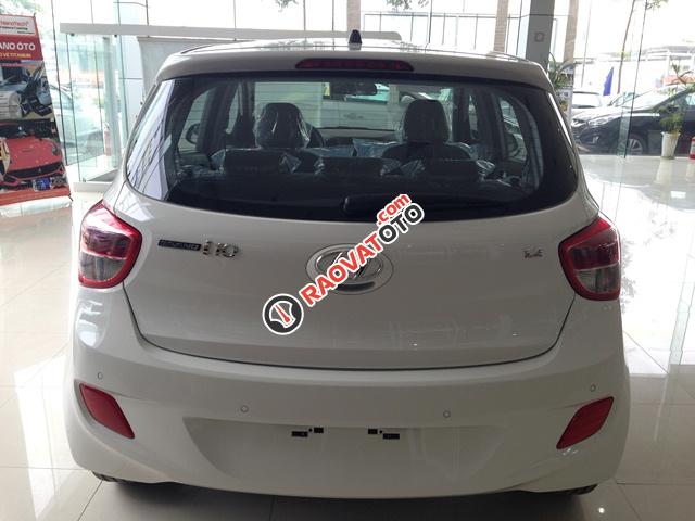 Cần bán Hyundai Grand i10 Sedan 1.2MT 2019, màu trắng, KM 27 triệu trong tháng 11, liên hệ: 0905976950-3