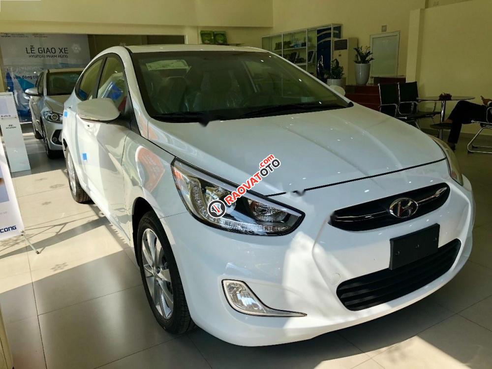 Bán ô tô Hyundai Accent 1.4 AT đời 2017, màu trắng, nhập khẩu, 585 triệu-1