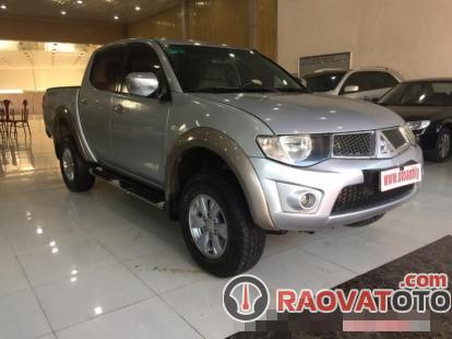 Bán xe Mitsubishi Triton đời 2009, màu bạc, số sàn-8