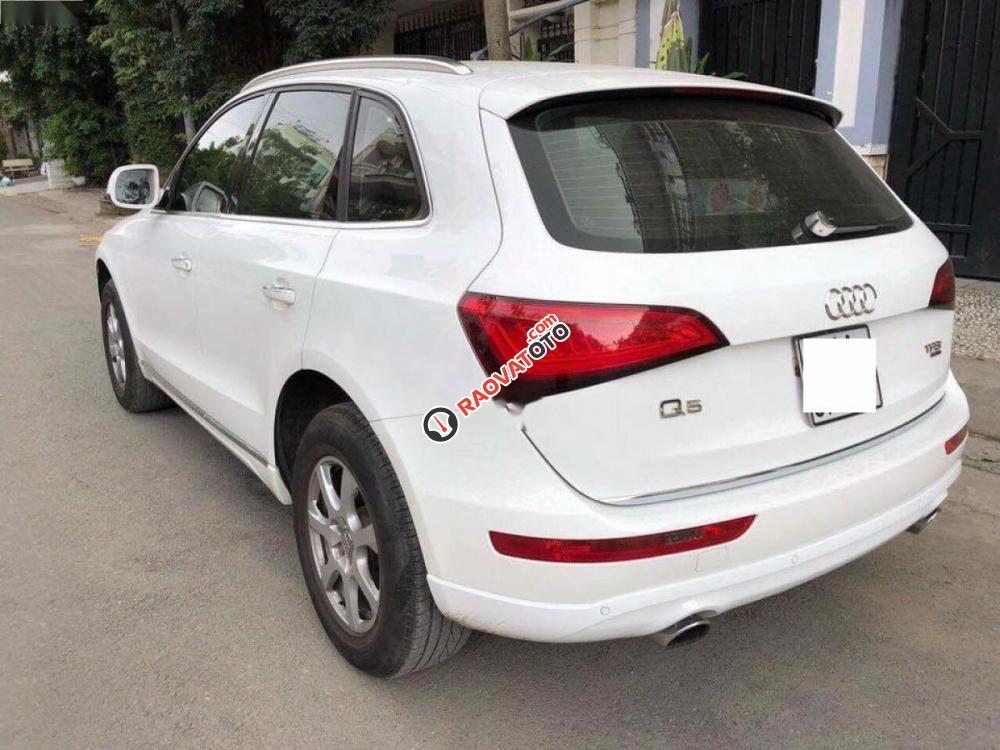 Cần bán gấp Audi Q5 2.0 AT đời 2014, màu trắng, nhập khẩu xe gia đình-2