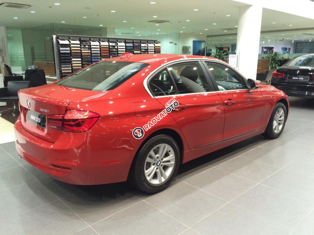 BMW 3 Series 320i-100 Year Edition 2017, màu đỏ, nhập khẩu nguyên chiếc-2