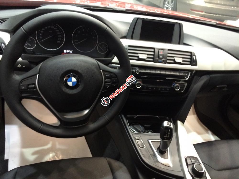 BMW 3 Series 320i-100 Year Edition 2017, màu đỏ, nhập khẩu nguyên chiếc-8