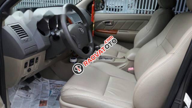 Bán Toyota Fortuner 2.7V đời 2010, màu xám  -2