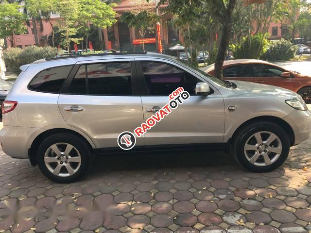 Bán xe Hyundai Santa Fe đời 2005, màu bạc-0