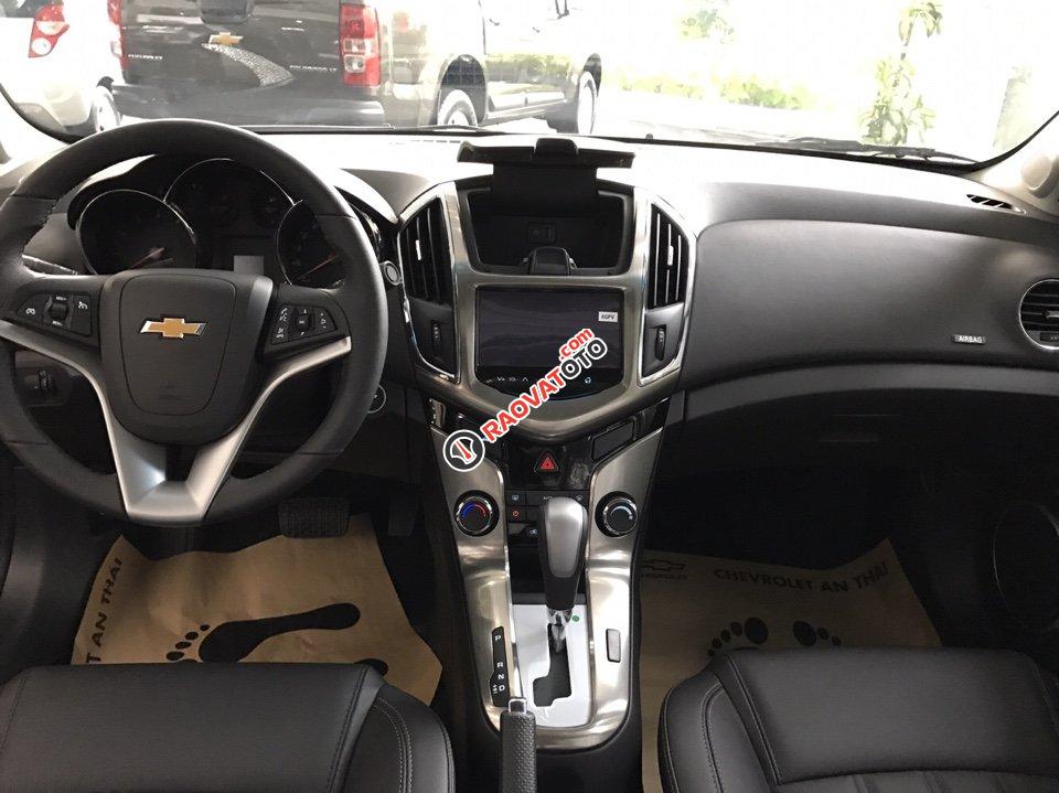 Chevrolet Cruze 1.8 AT - Giảm 70 triệu đồng - 85 triệu nhận xe ngay-8