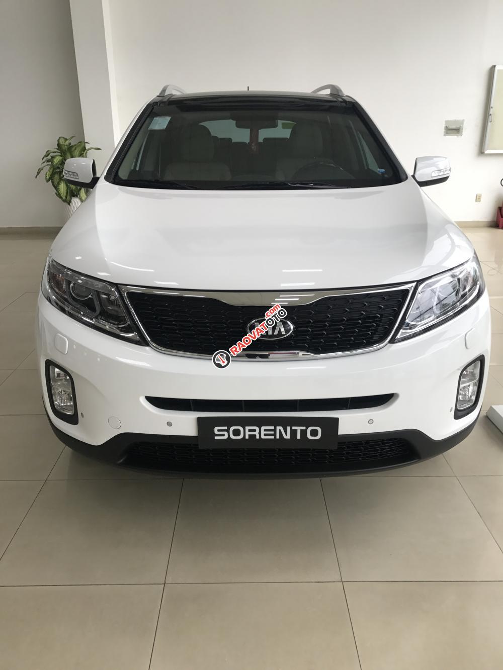 Cần bán xe Kia Sorento GAT năm 2017, màu trắng giá cạnh tranh-0