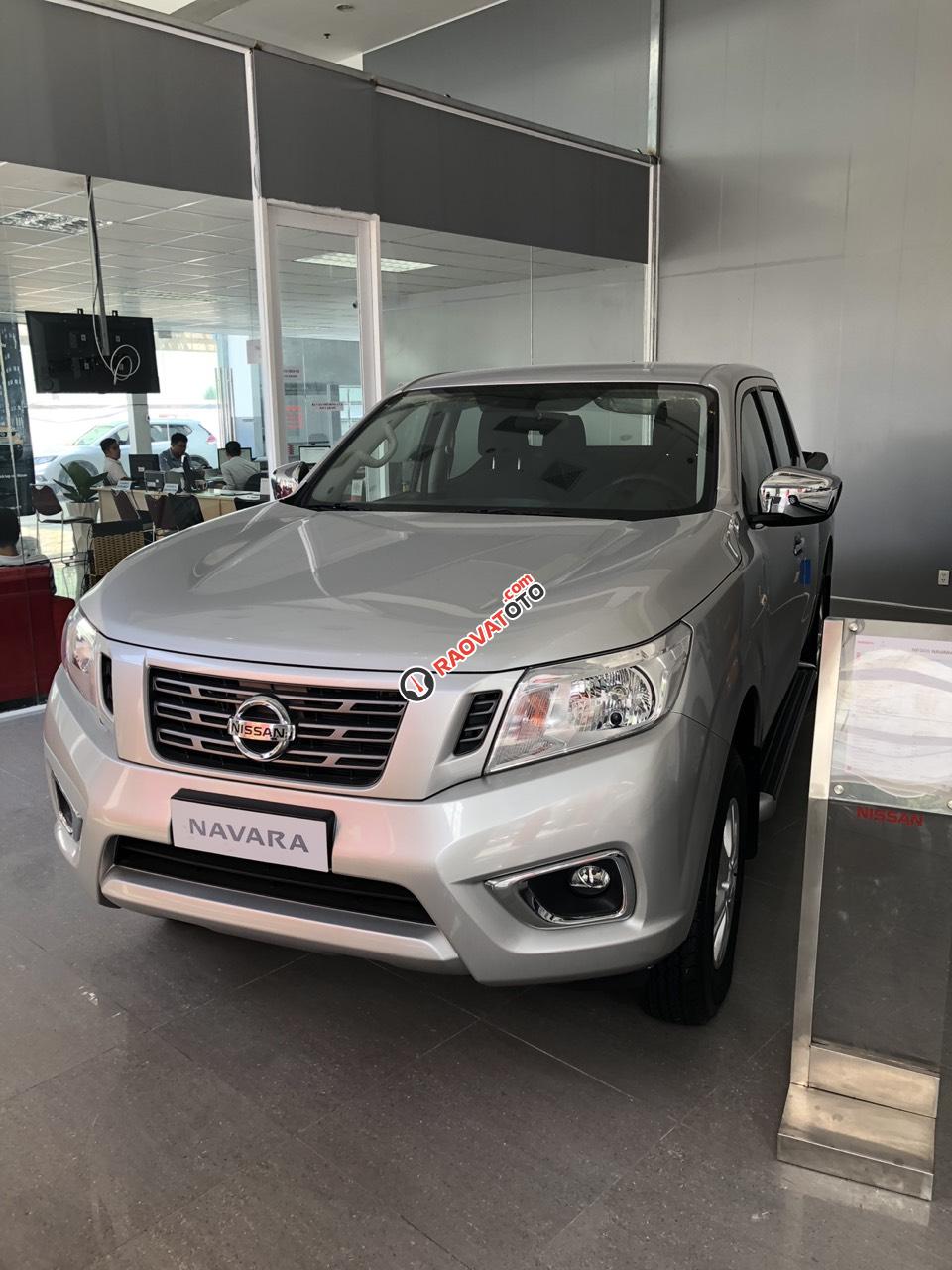 Nissan Navara E số sàn (2017), nhập khẩu giá tốt nhất thị trường-0