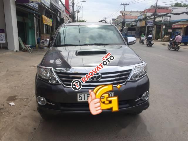 Bán Toyota Fortuner 2.5G đời 2016, màu xám-0