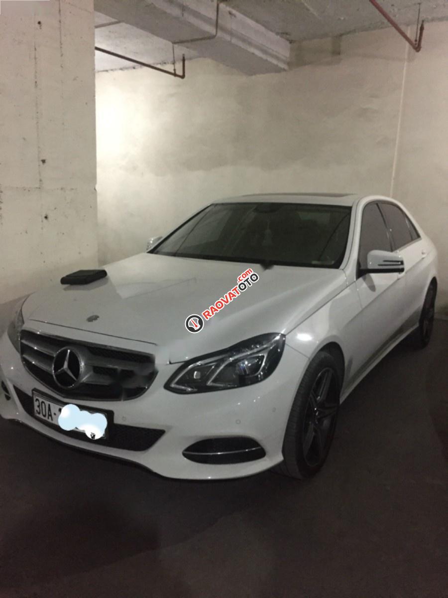 Bán xe Mercedes E250 đời 2014, màu trắng chính chủ-5