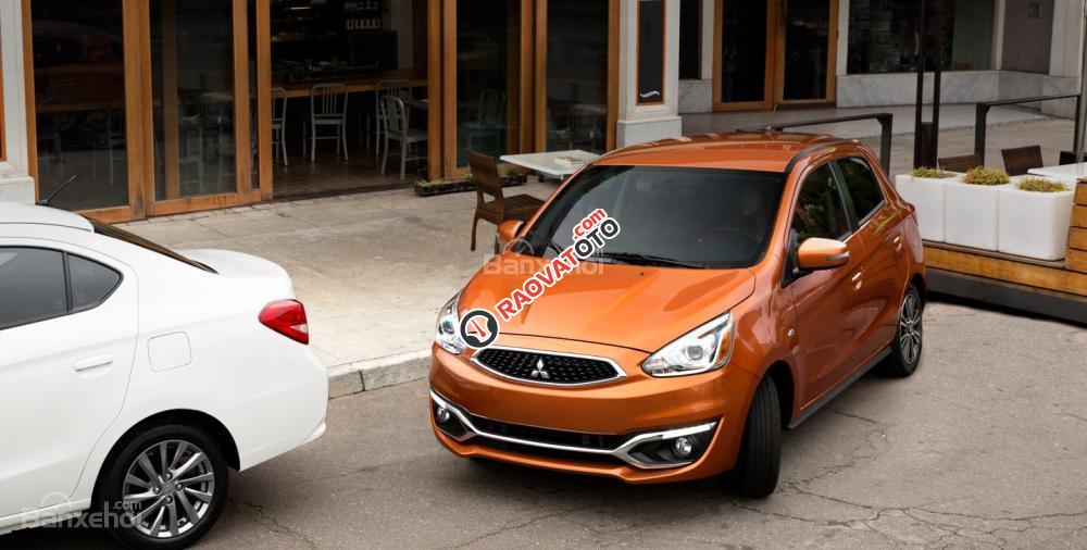 Cần bán xe Mitsubishi Mirage đời 2017, màu vàng, nhập khẩu nguyên chiếc-2