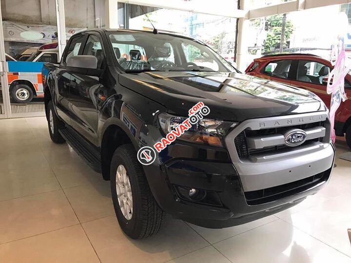 Cần bán Ford Ranger XLS 2.2L AT tại Thái Nguyên, màu đen, xe nhập giá cạnh tranh-1