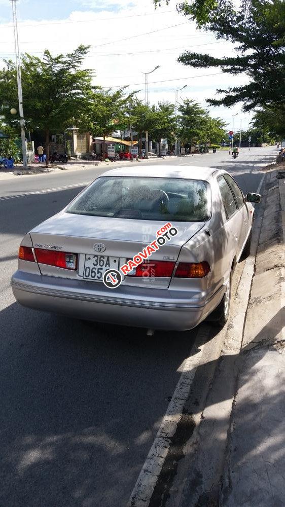 Xe Toyota Camry năm 2002, màu xám (ghi) ít sử dụng, giá chỉ 275 triệu-2