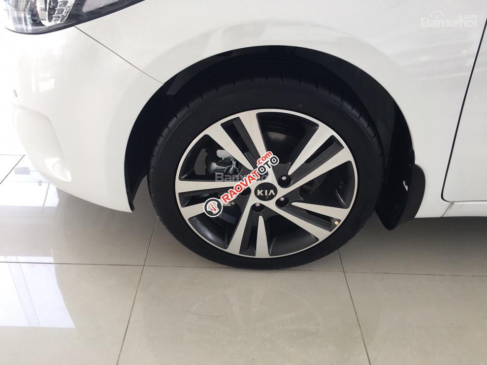 Bán Kia Cerato 1.6 AT đời 2018 (579tr), màu trắng khuyến mãi ưu đãi 0979 684 924-14