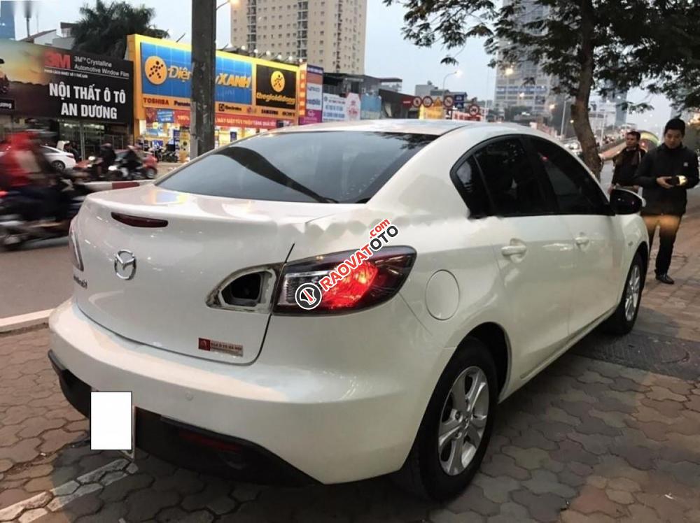 Cần bán Mazda 3 2012, màu trắng đẹp như mới-3