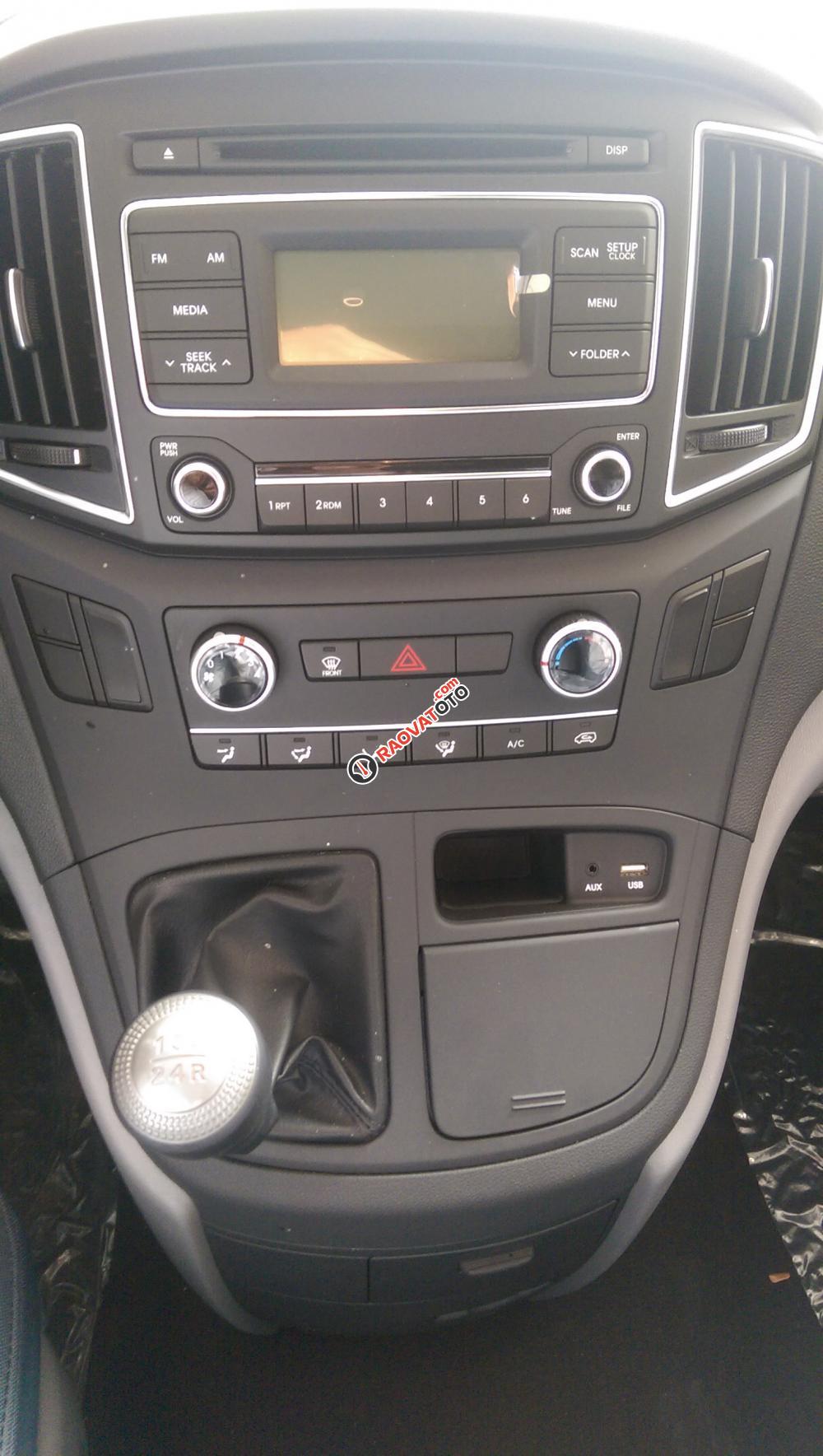 Hyundai bán tải 3 chỗ Starex 2.5 MT 2016, máy dầu xe nhập, giảm còn 796 triệu, trả góp 8.5tr/1 tháng-2