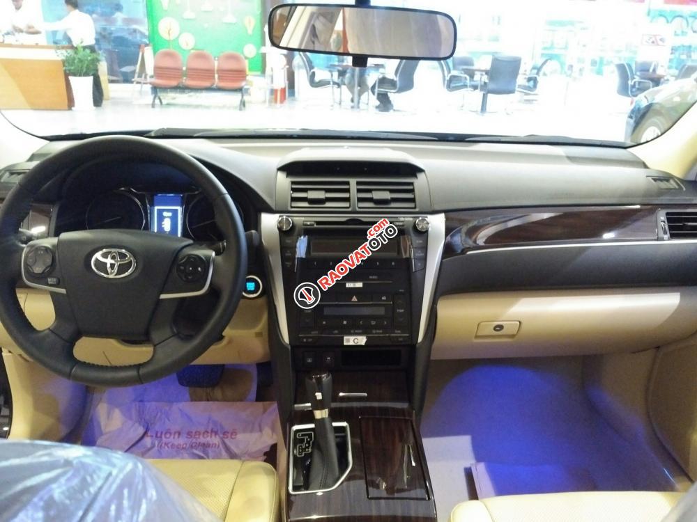 Bán Toyota Camry 2.0 E 2018 - Ưu đãi bảo hiểm, phụ kiện - Hỗ trợ vay 90% giá trị xe - Liên hệ 0902336659-8