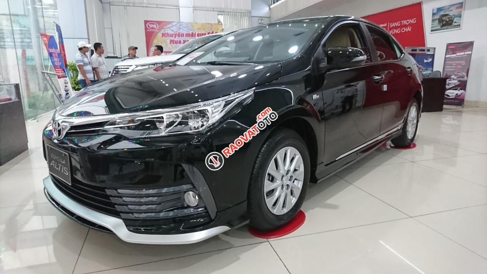 Bán Toyota Corolla Altis 1.8E CVT đời 2018, ưu đãi tốt nhất Miền Nam-1