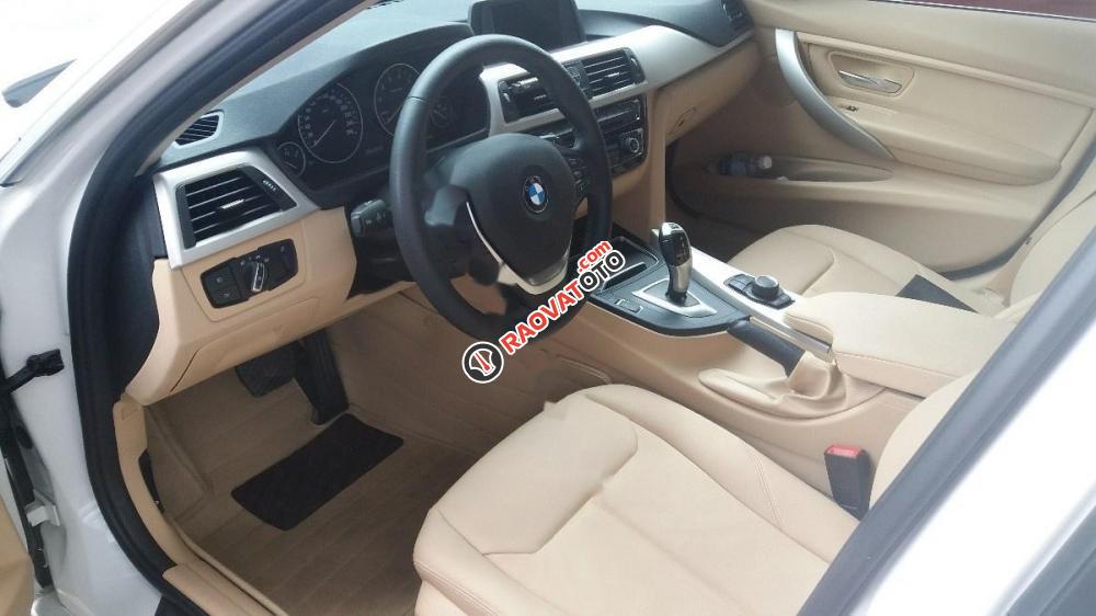 Bán xe BMW 3 Series 320i LCI đời 2016, màu trắng, xe nhập-5