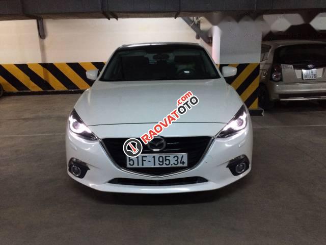 Bán xe Mazda 3 2.0 đời 2015, màu trắng-3